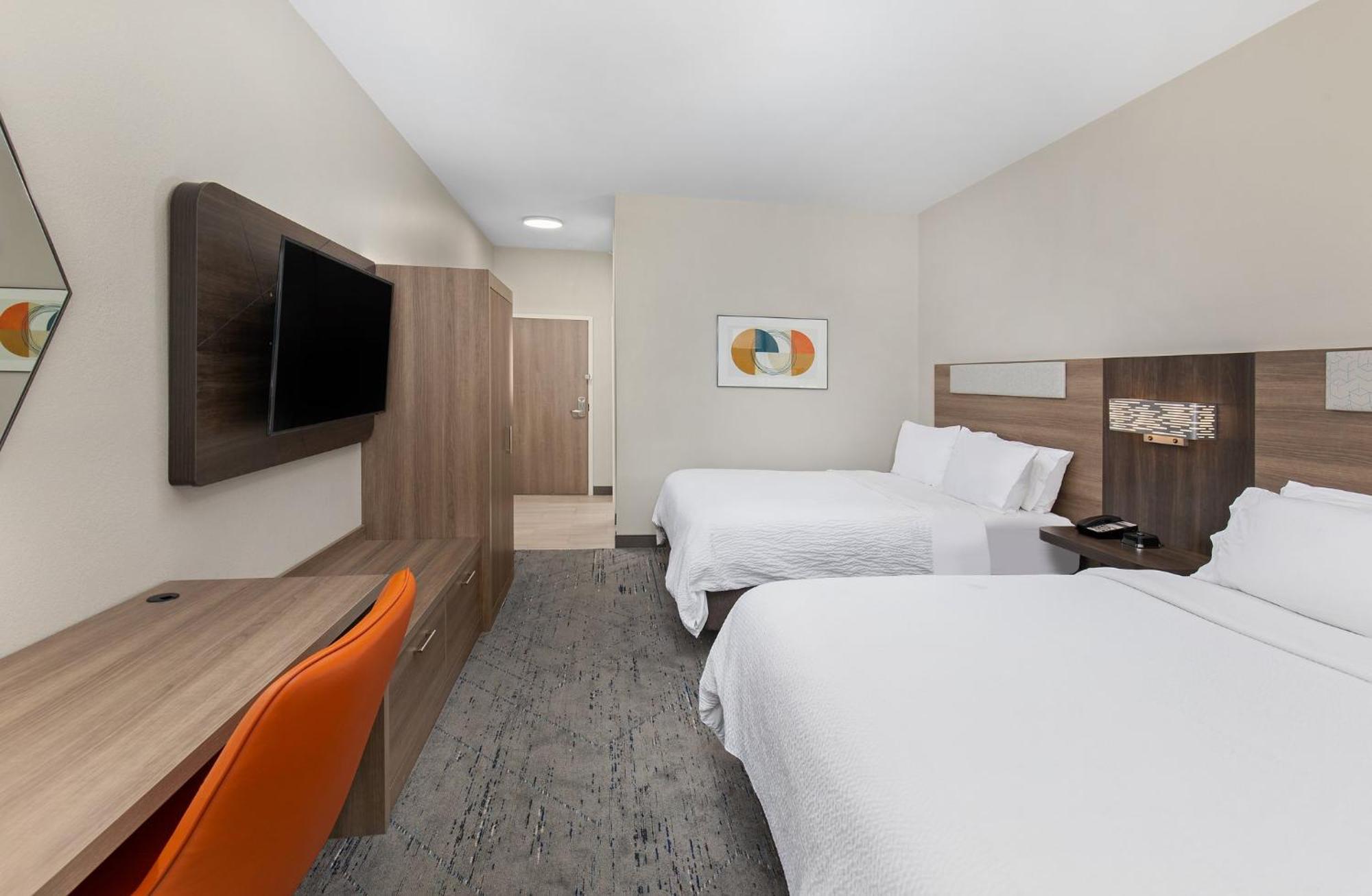 Hotel Express Waverly By Ihg 2*