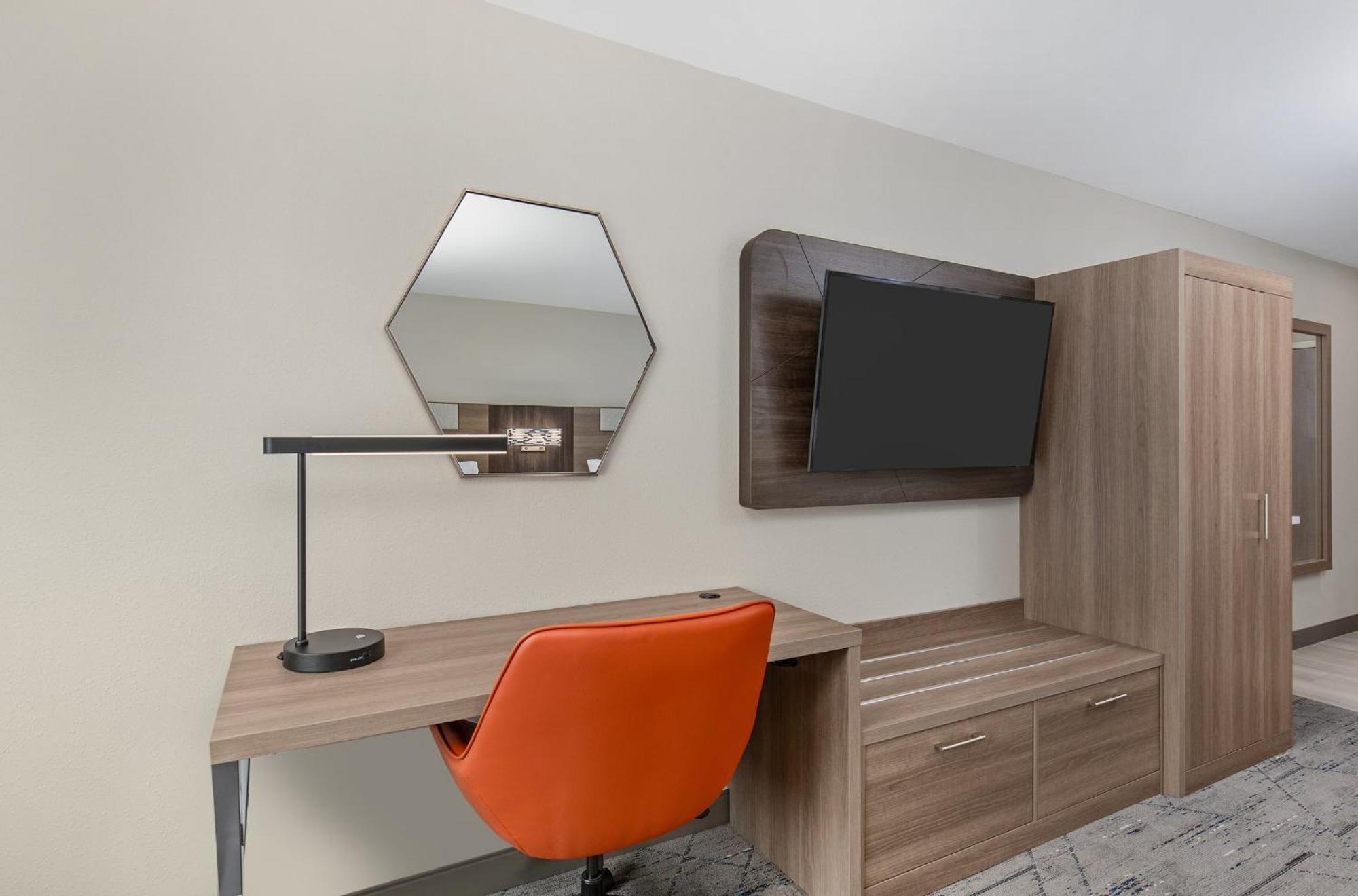 Express Waverly By Ihg 2*