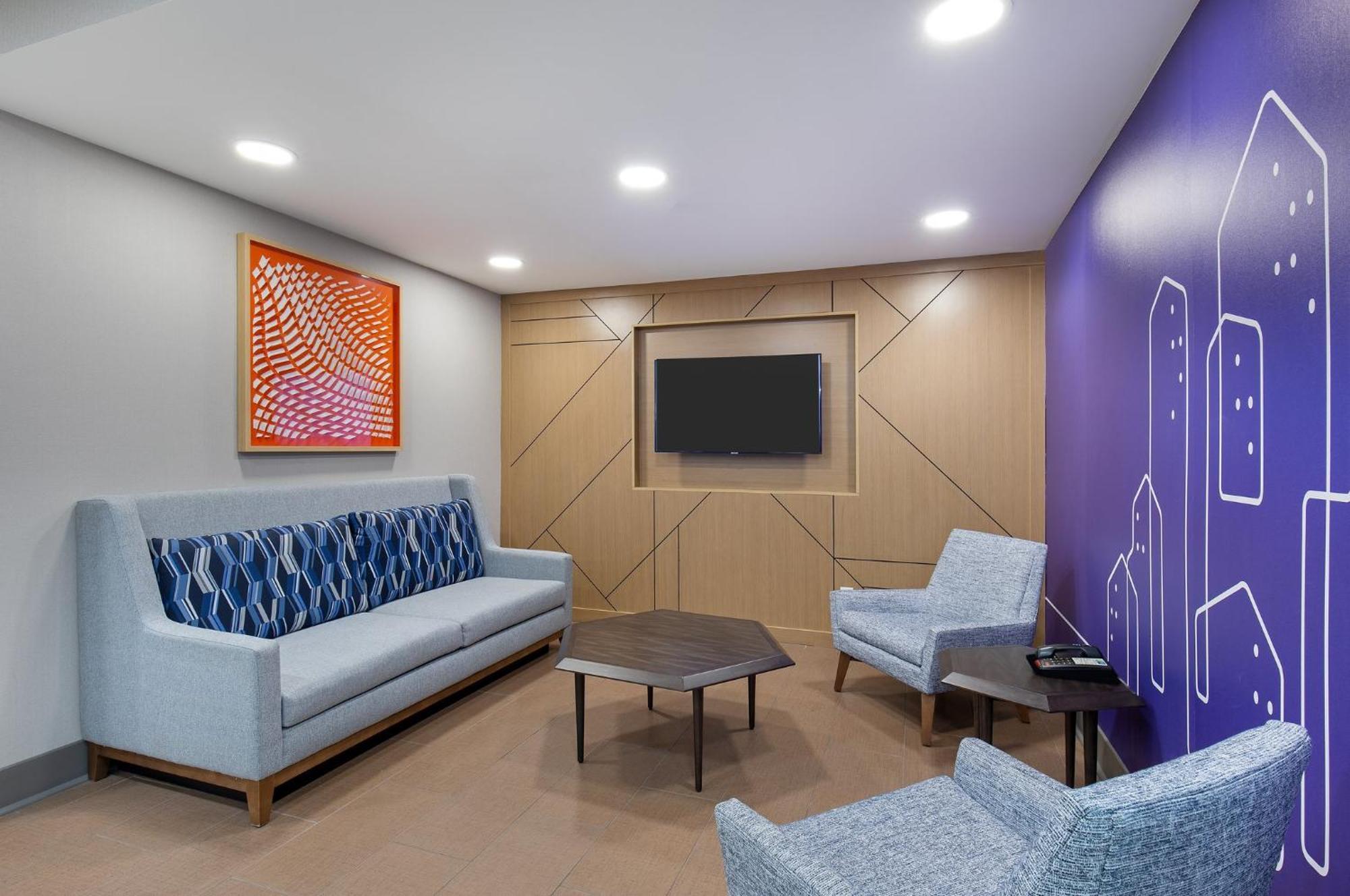 Express Waverly By Ihg