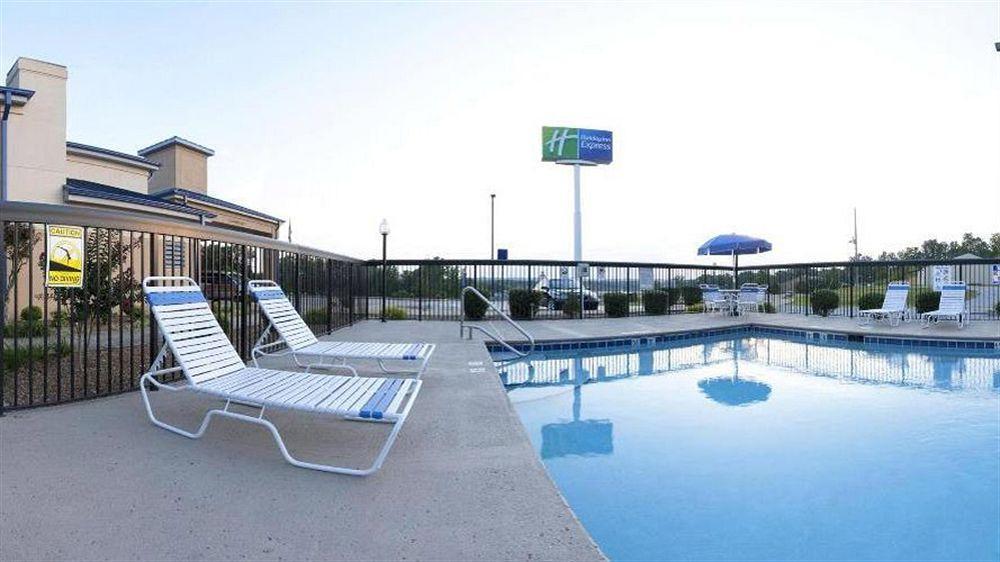 Express Waverly By Ihg Hotel
